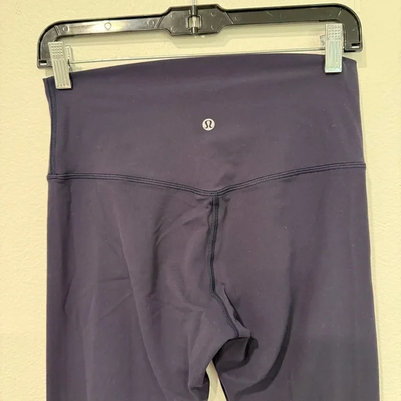 Lululemon Align Pant II in Greyvy 8 - Picture 6 of 7